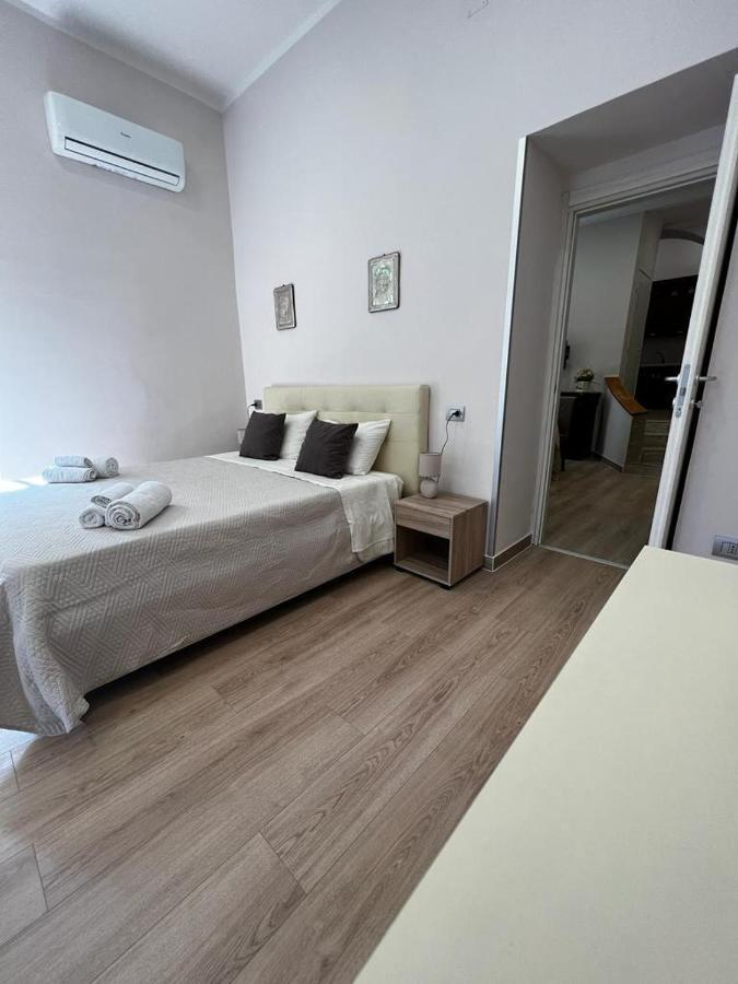 Ferienwohnung A Casa E Mamma' Neapel Exterior foto